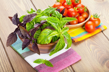 Fresh farmers basil and tomatoes