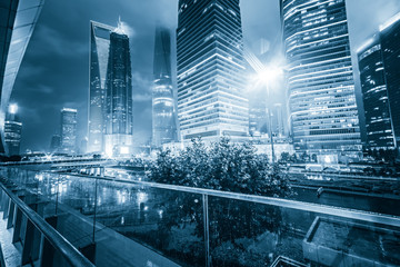 Fototapeta na wymiar High-rises in Shanghai's new Pudong banking and business distric