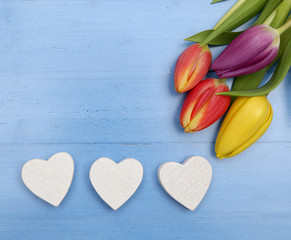 Tulpen mit Herzen