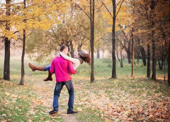 couple in the autumn park