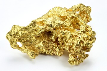 Goldnugget aus Queensland/ Australien isoliert auf weißem Hintergrund