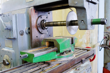 automatic saw for metal