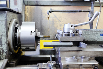 image lathe machine in a workshop