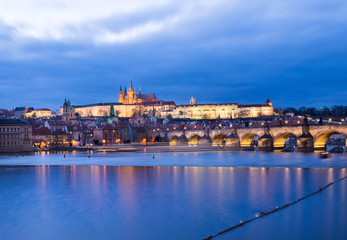Fototapeta na wymiar The view of the Prague castle, Charles bridge and the Vltava riv