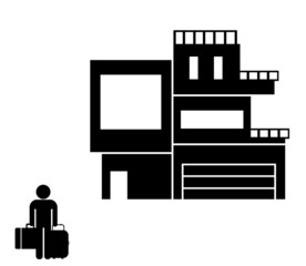 Touriste devant une maison moderne