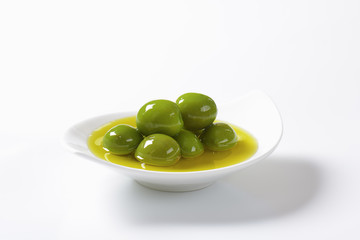 Green olives in oil