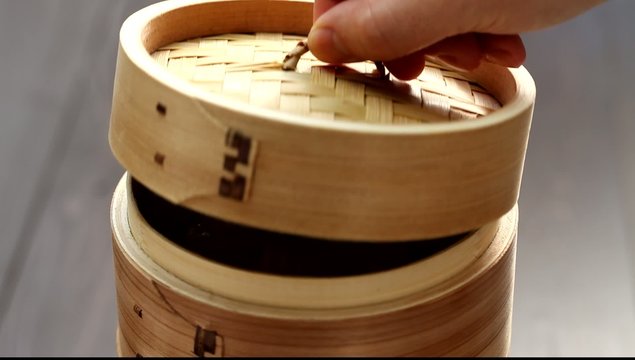 shu mai, shao mai, chinese food in bamboo steamer