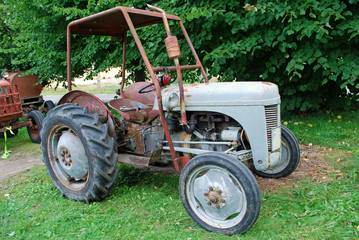 Obraz premium alter Traktor