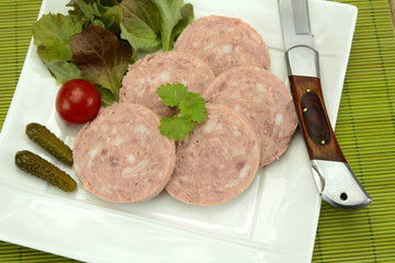 saucisson à l'ail
