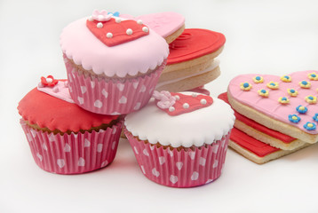 Butter cookiesn and cupcake
