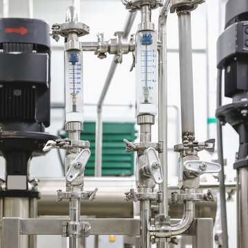Measure equipment, pipe and pump on pharmaceutical industry