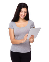 Fototapeta premium Woman use of tablet