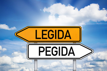 Wegweiser mit Legida und Pegida