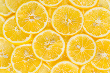 Obraz premium Sliced lemon fruits