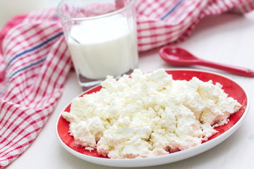 Fresh cottage cheese and milk