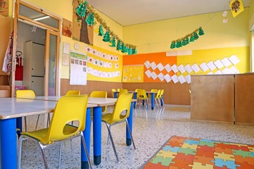 Preschool classroom with chairs and table
