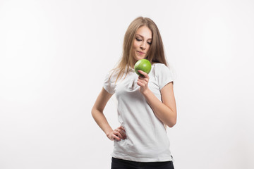girl wirh apple