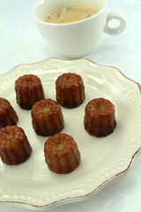 cannelés de bordeaux