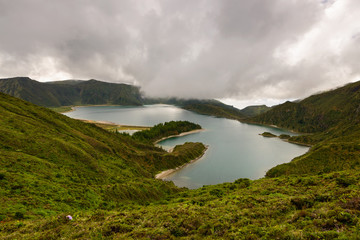 Lagoa do Fogo, maravilha atlantica.