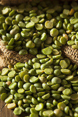 Raw Organic Green Split Peas