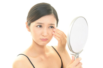 お肌が気になる女性