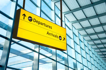 Fototapeta premium Airport Departure and Arrival sign at Heathrow, London