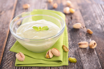 pistachio cream