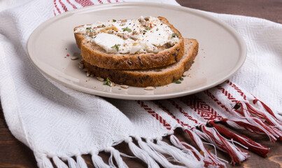 Sandwich with soft cheese