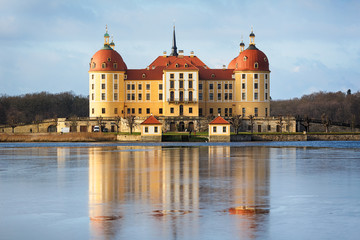 Fototapeta na wymiar Moritzburg castle