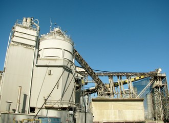 Cement factory machinery