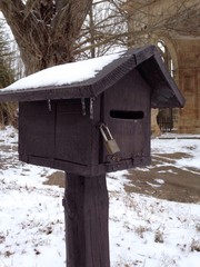 buzon helado en la sierra de Gudar Teruel