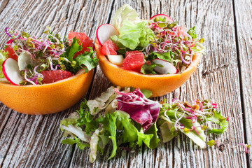 Salad with grapefruit.