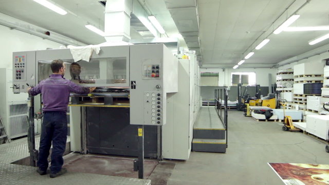 industrial printing of posters,newspapers,leafleats,magazines