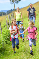 fröhlicher Familienausflug