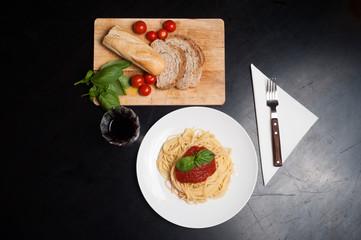 Pasta al pomodoro