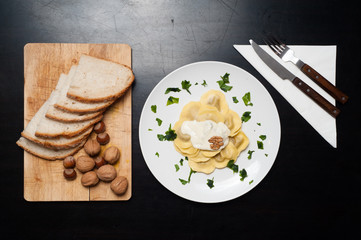 Ravioli al gorgonzola e noci