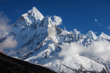 Fototapeta na wymiar Beautiful landscape of Himalayas mountains