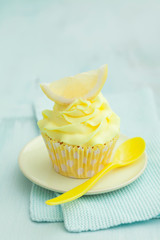 Lemon cupcake