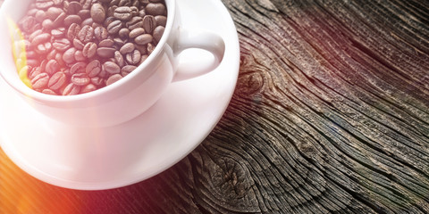 Tasse mitt Kaffebohnen, Light leaks