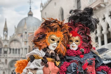 Foto op Plexiglas Carnaval masker in Venetië - Venetiaans kostuum © pitrs