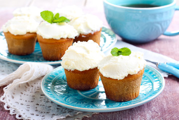 Earl Grey low fat muffins