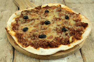 pizza bolognaise