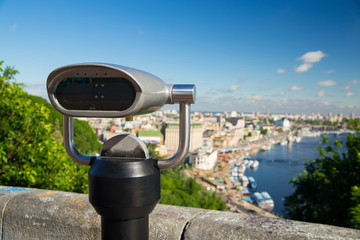 Coin Binocular City Viewer