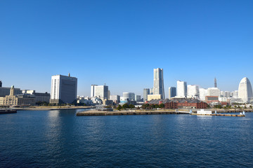 Fototapeta premium Z widokiem na dzielnicę Minatomirai