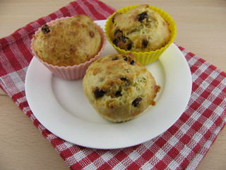 Muffins mit Rosinen