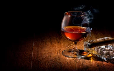Zelfklevend Fotobehang Cognac and cigar © Givaga