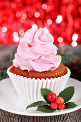 Cup-cake with cream