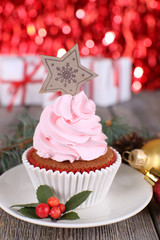 Cup-cake with cream