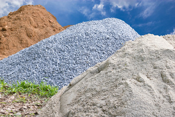 Stone, sand and mounds for construction - 76764432
