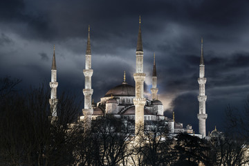 Fototapeta na wymiar Mosquée bleue ou Sultanahmet Camii